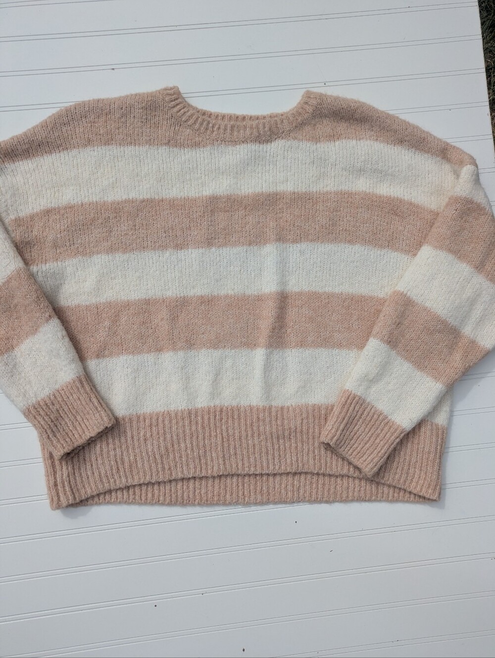 Express Cream Camel Strped Dolman Sleeve Crew Neck Cropped Fuzzy Sweater